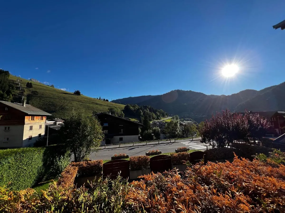 Biblos 15 - 2 Pieces Proche Pistes لا كلوساز شقة
